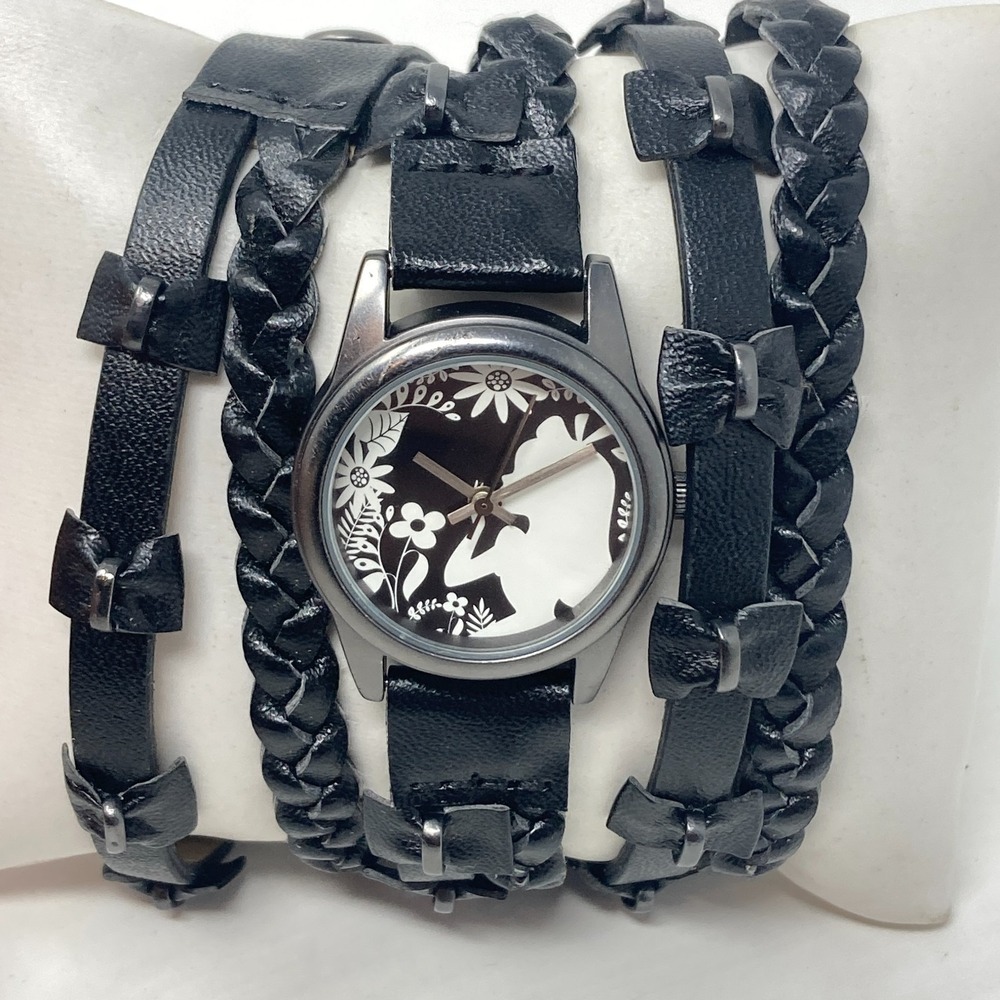 Disney Alice in Wonderland Watch Women 28mm Silver Tone Wrap Band New Battery